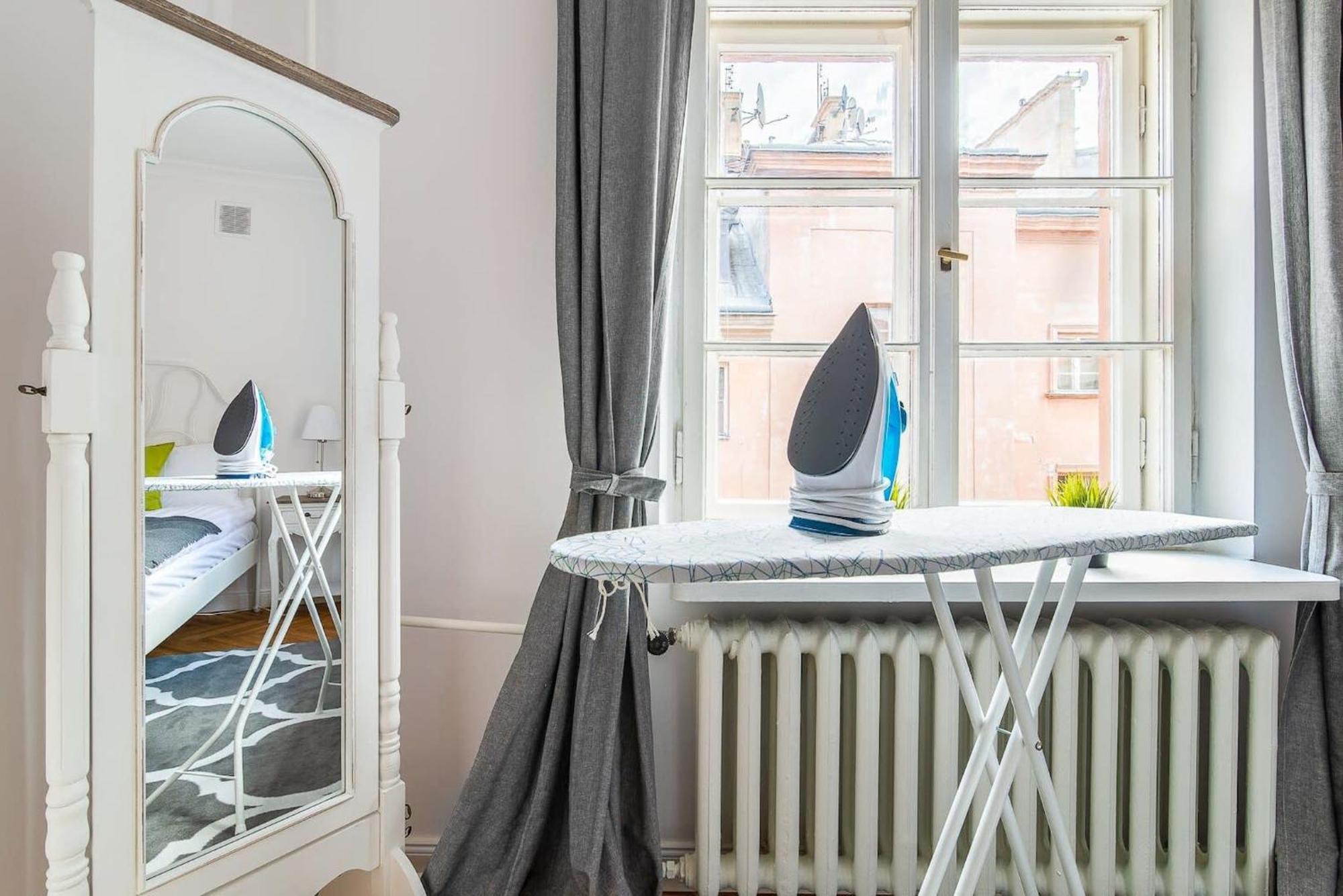 Rent like home - Senatorska 7 Warszawa Exteriör bild