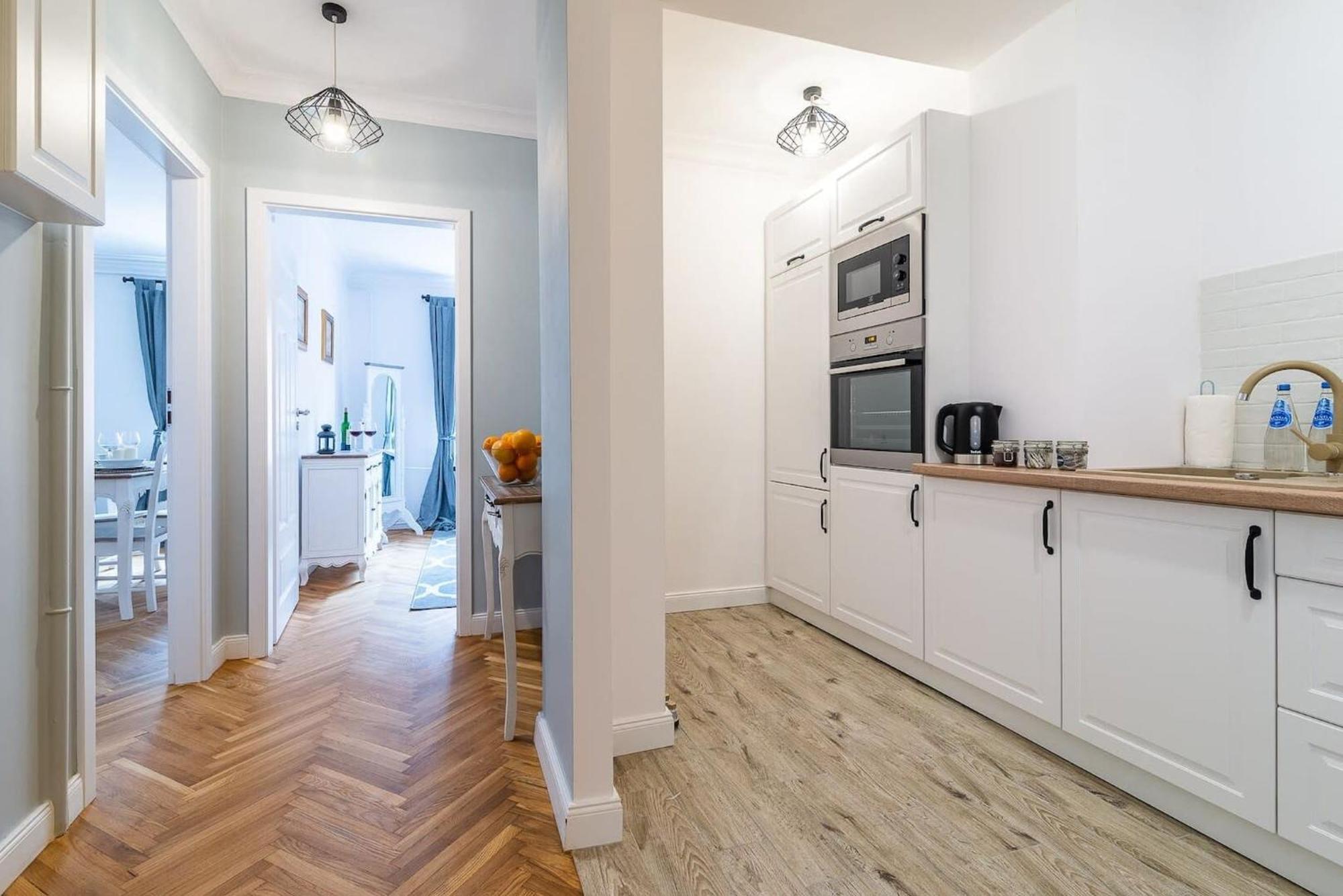Rent like home - Senatorska 7 Warszawa Exteriör bild